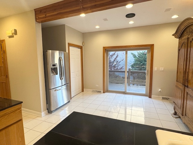 3309 S Lowe Avenue Property Photo 4