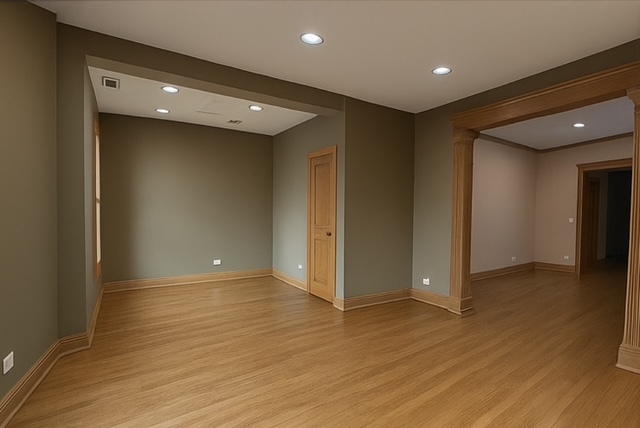 3309 S Lowe Avenue Property Photo 8