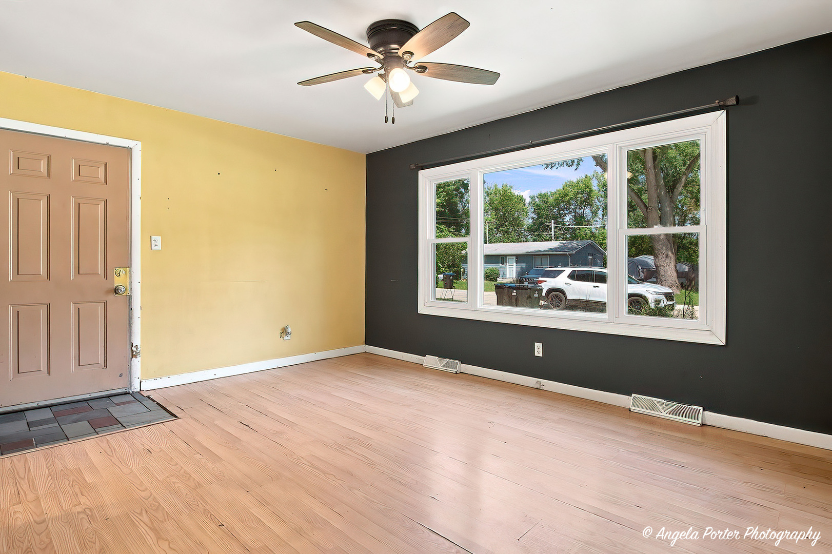 513 Rand Road Property Photo 7