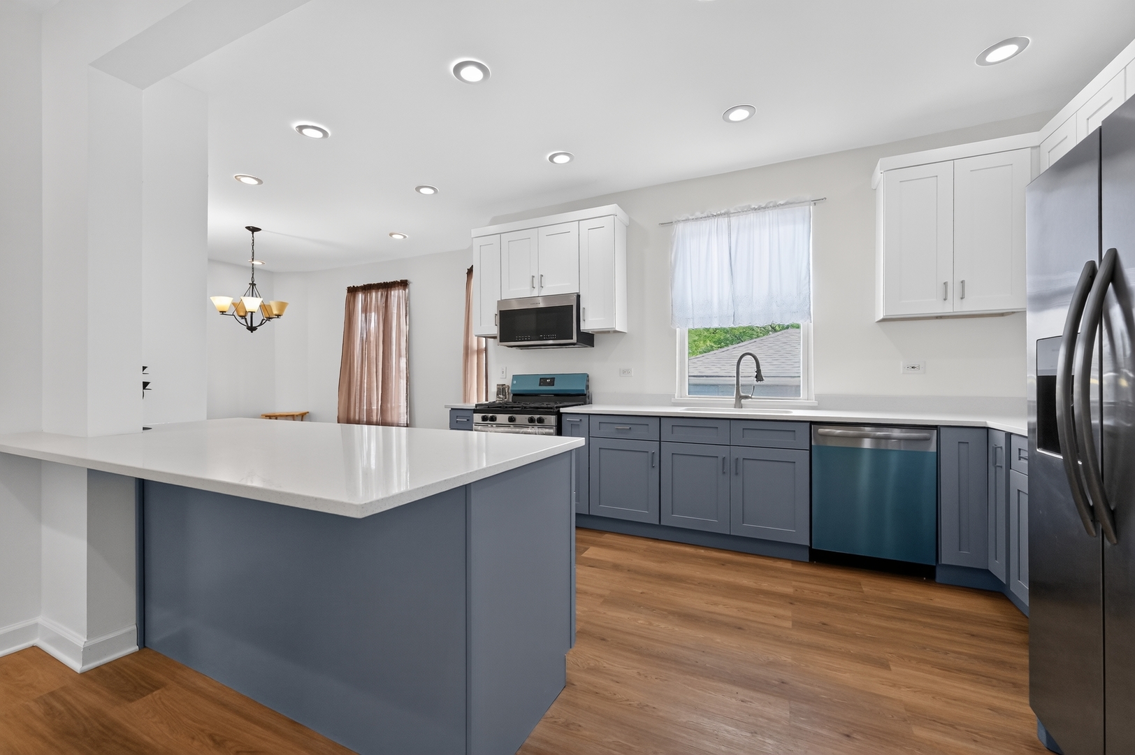 107 4th Avenue Property Photo 16