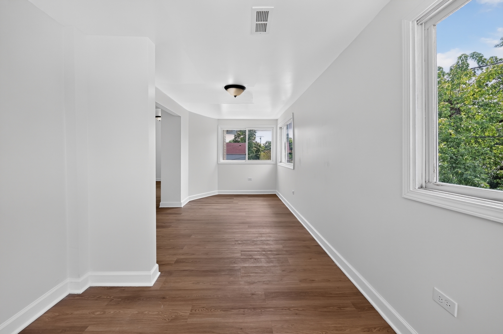 107 4th Avenue Property Photo 22