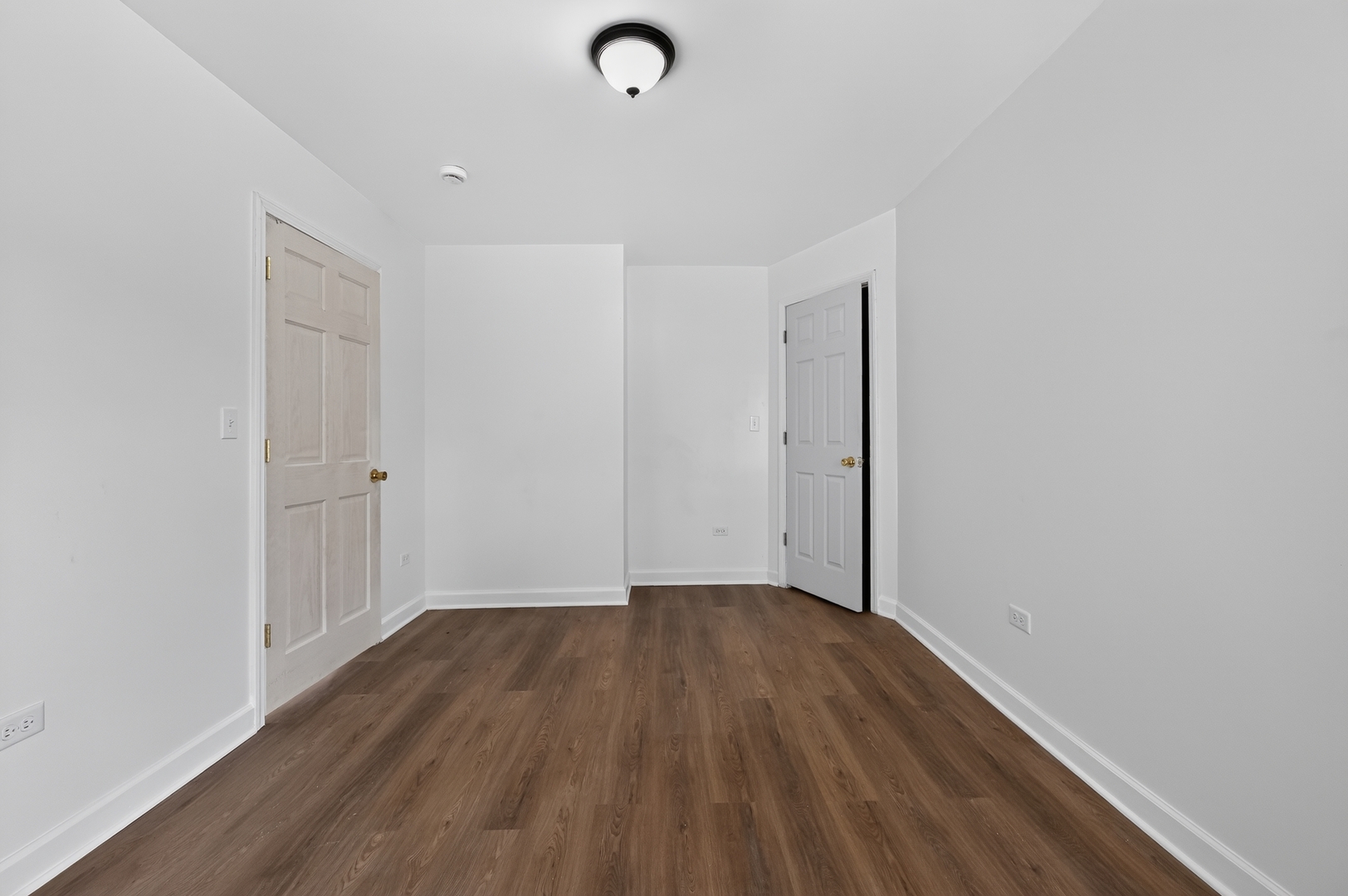 107 4th Avenue Property Photo 26
