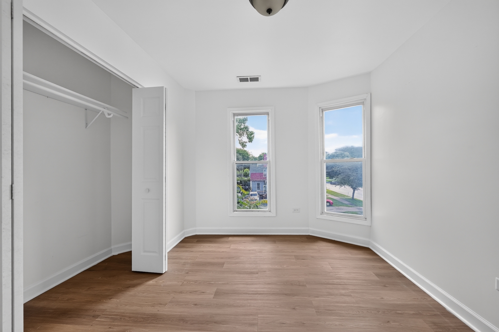 107 4th Avenue Property Photo 30