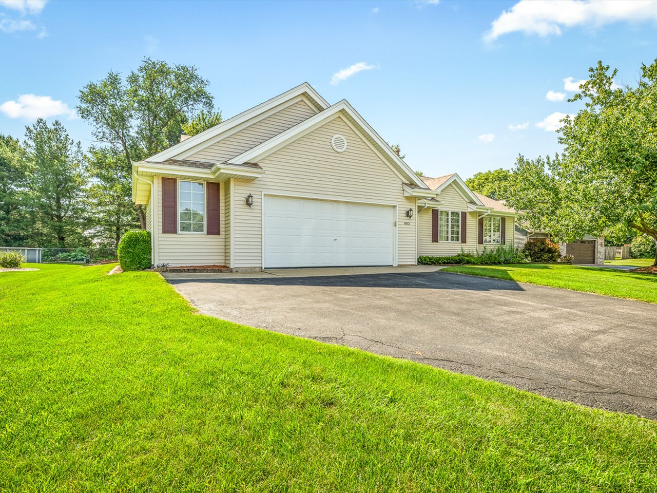 12699936 Property Photo 2