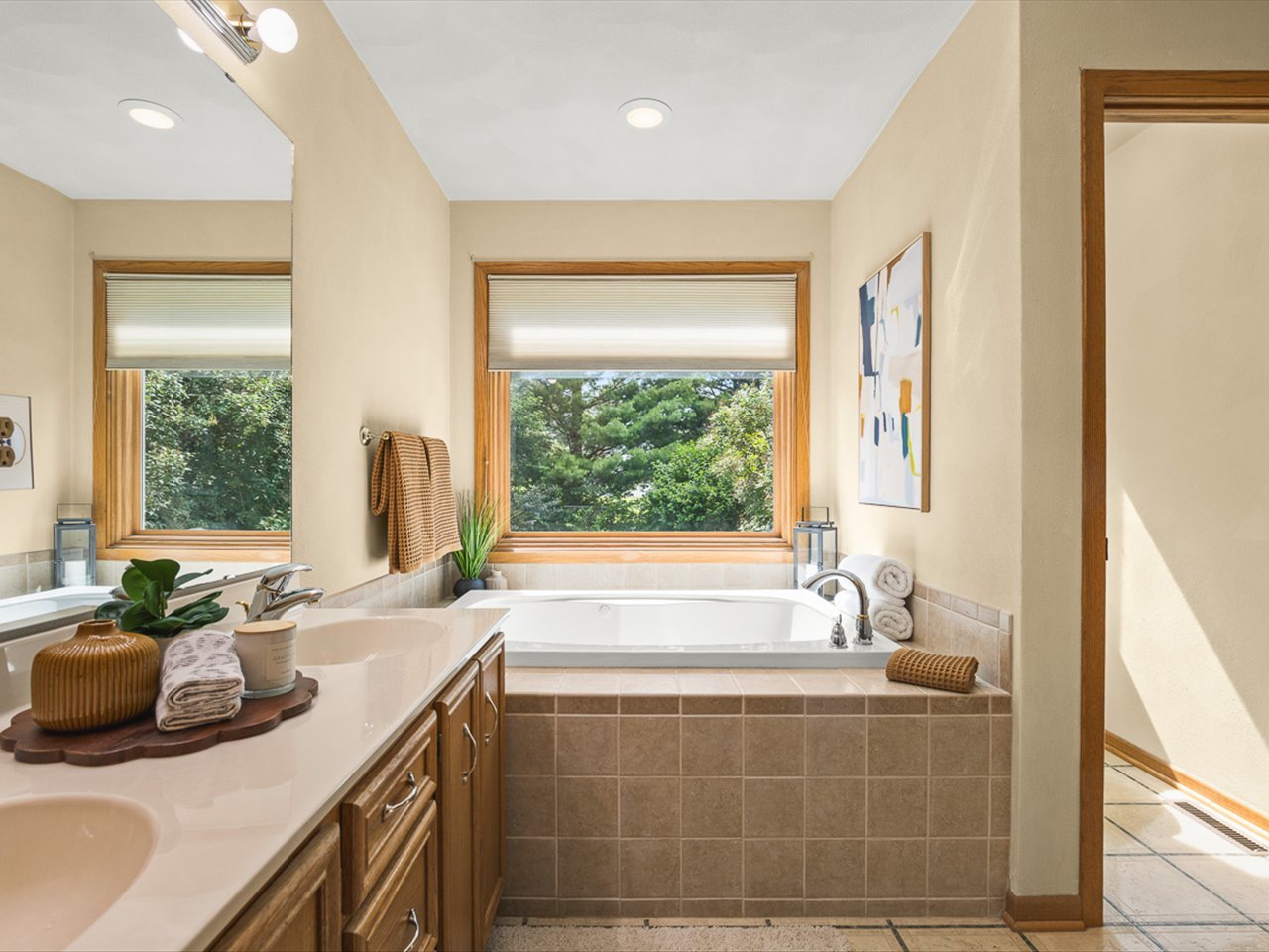 12699936 Property Photo 27