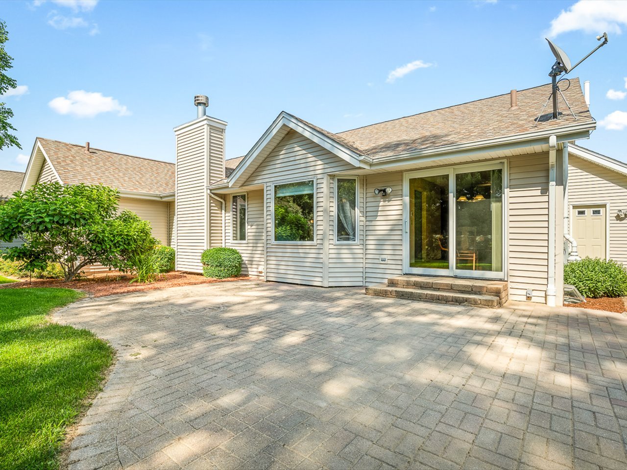 12699936 Property Photo 47