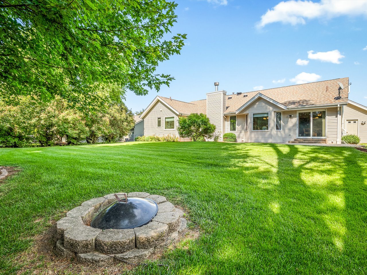 12699936 Property Photo 48