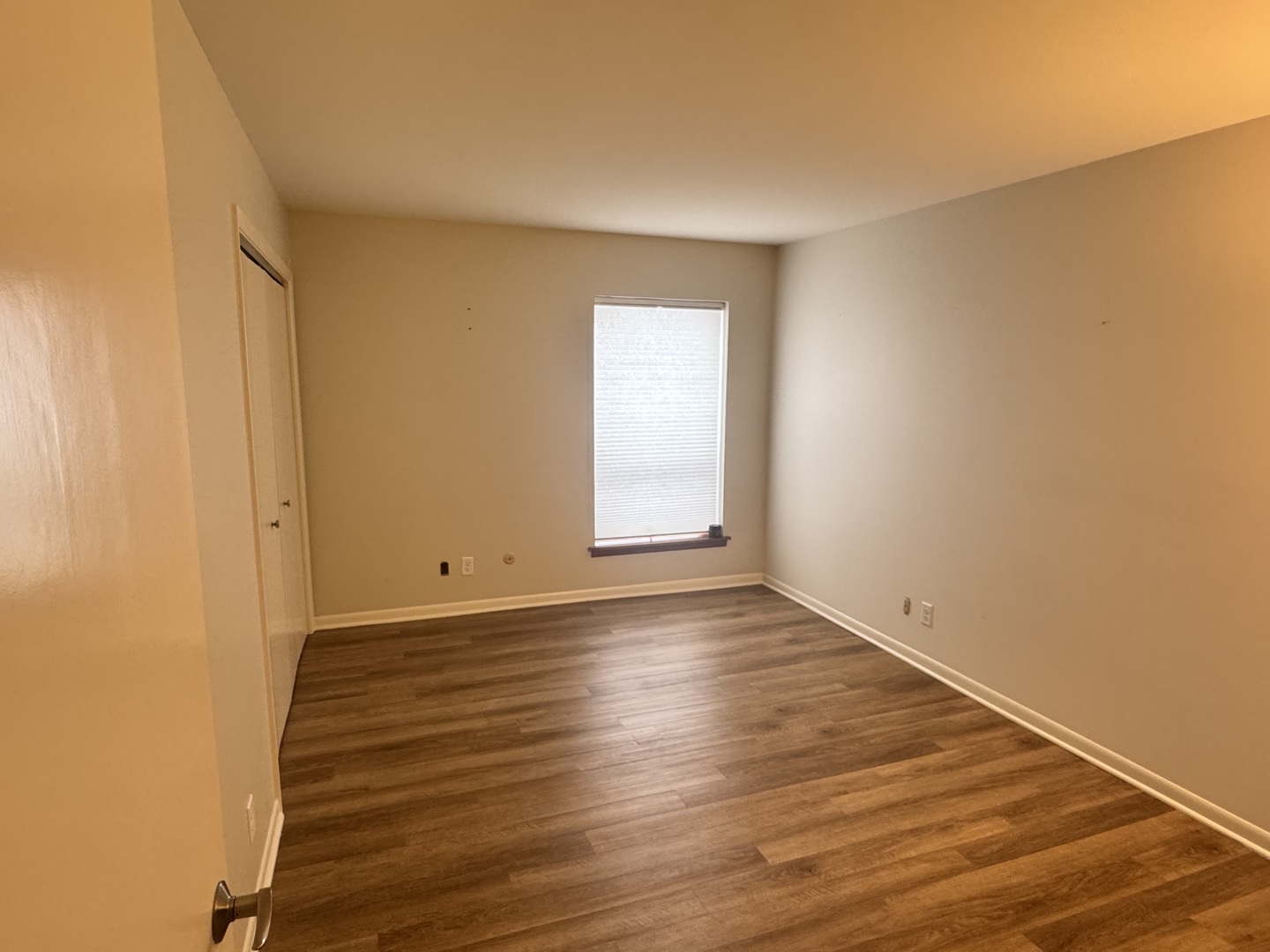 450 W Downer Place 4c Property Photo 8
