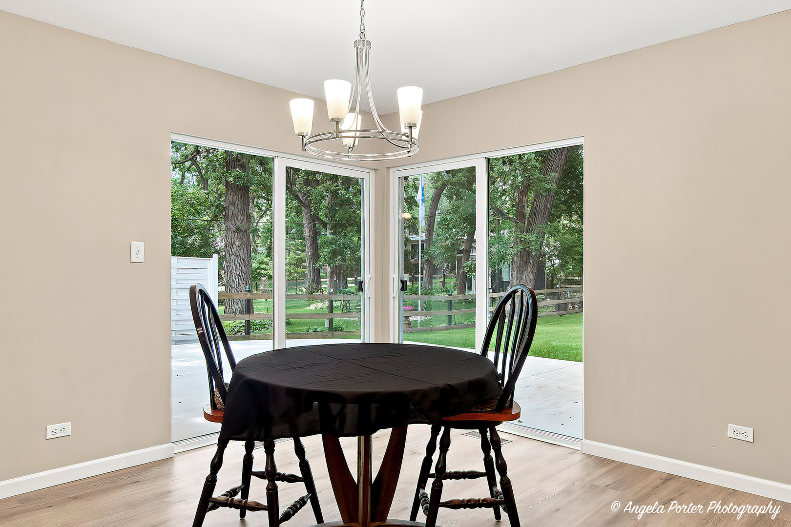 1403 Dairy Lane Property Photo 9