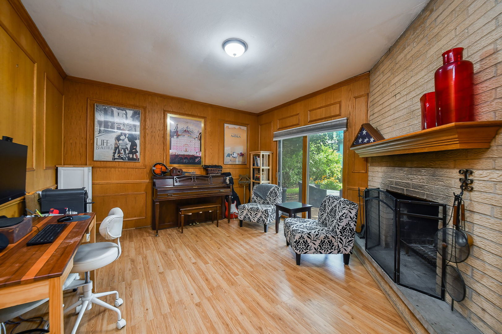 1521 Hillcrest Court Property Photo 8