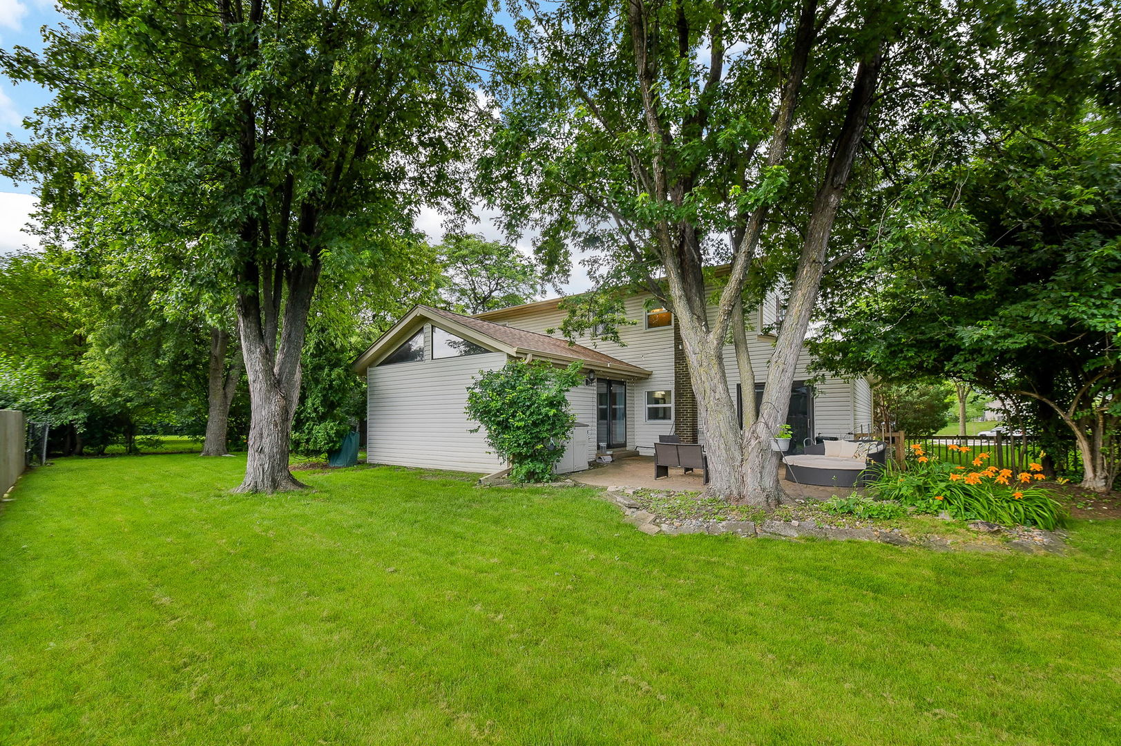 1521 Hillcrest Court Property Photo 19