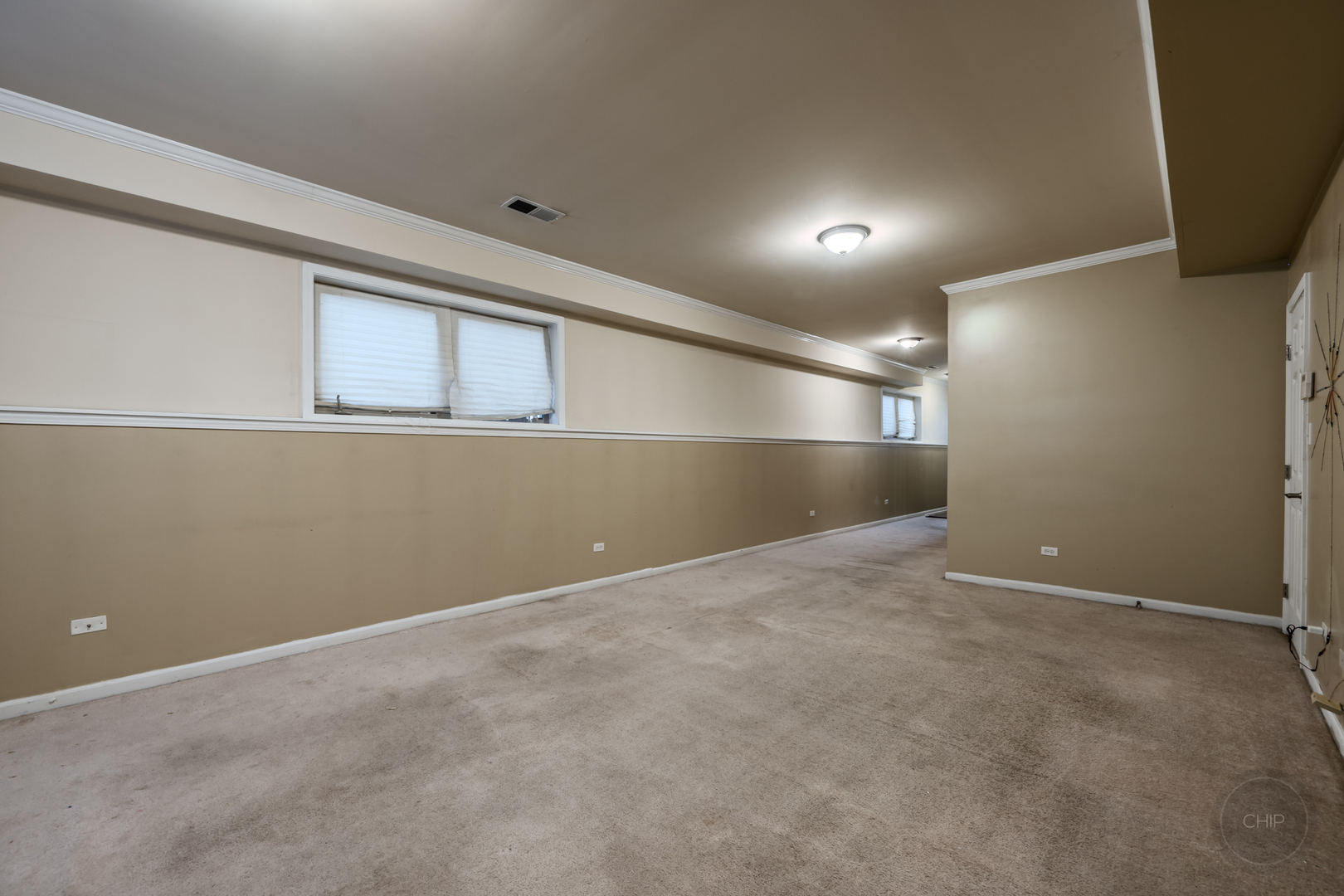 1138 W 95th Place Property Photo 43