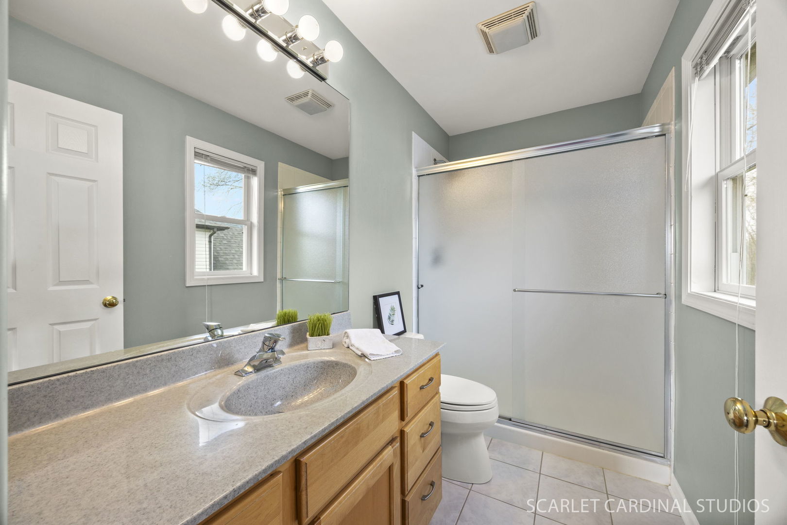 2494 Adamsway Drive Property Photo 22