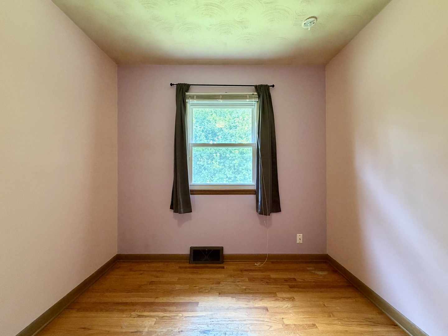 3036 Tower Road Property Photo 6