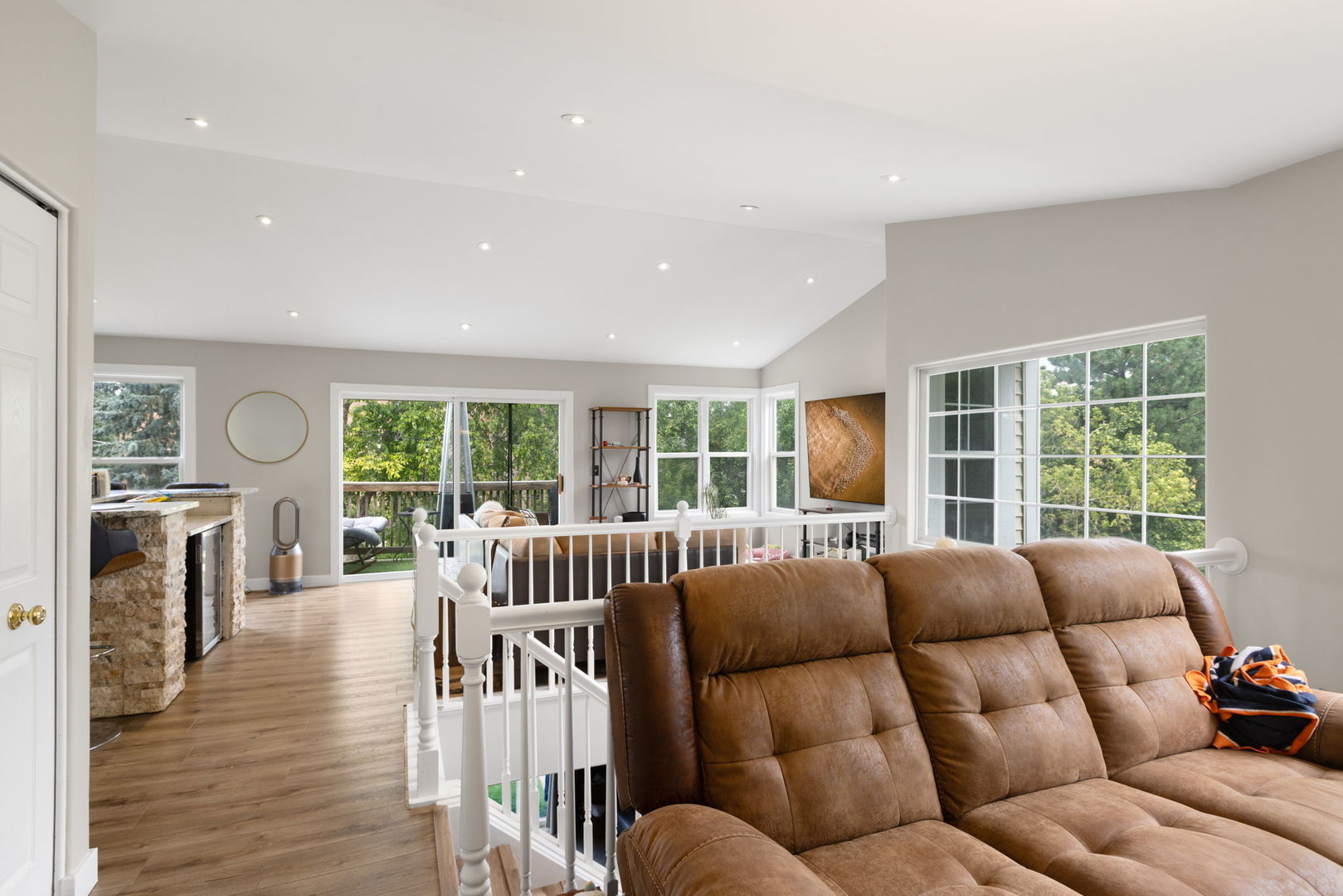 3059 Tangley Oaks Trail Property Photo 12