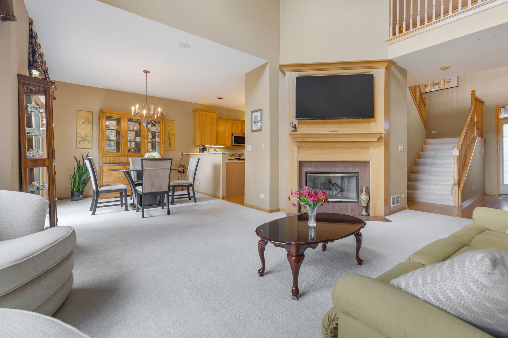 1312 Inverness Court Property Photo 7