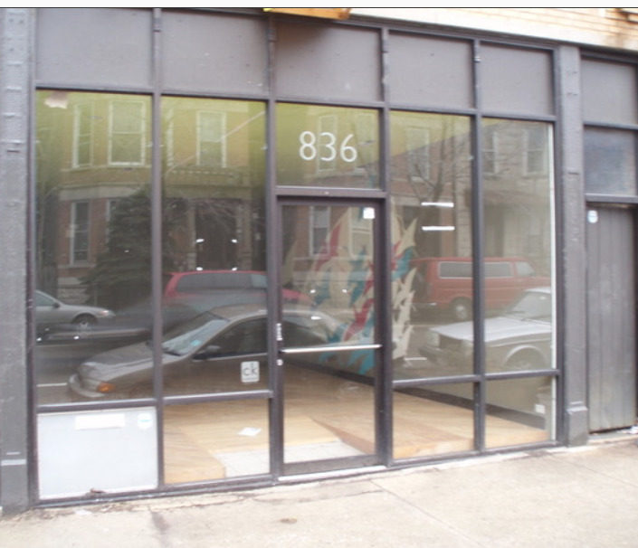 836 N Damen Avenue Property Photo 1