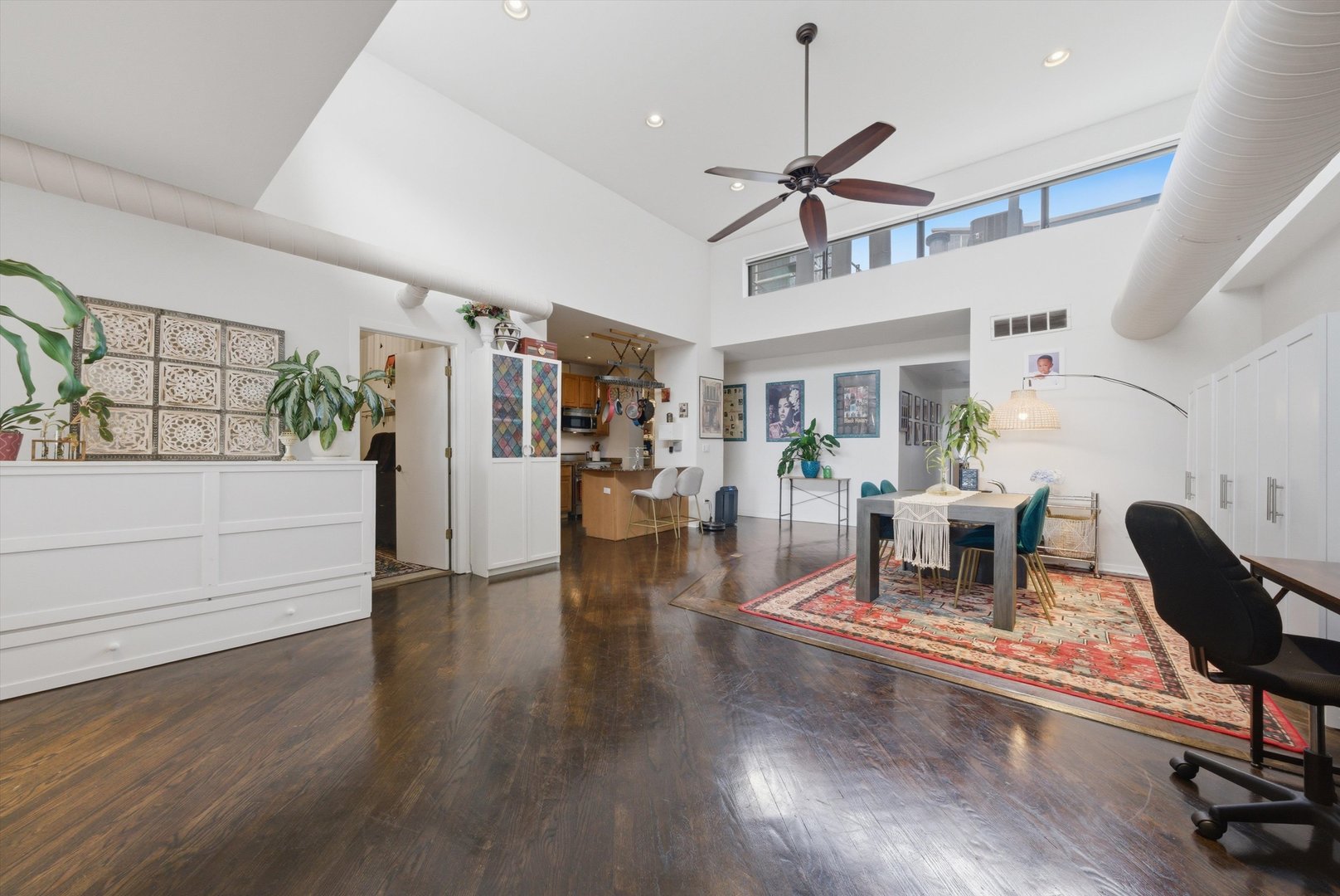 1307 S Wabash Avenue 705 Property Photo 10