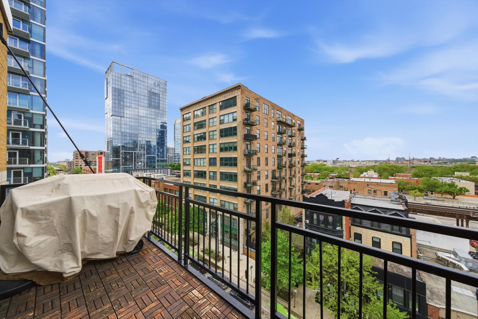1307 S Wabash Avenue 705 Property Photo 22