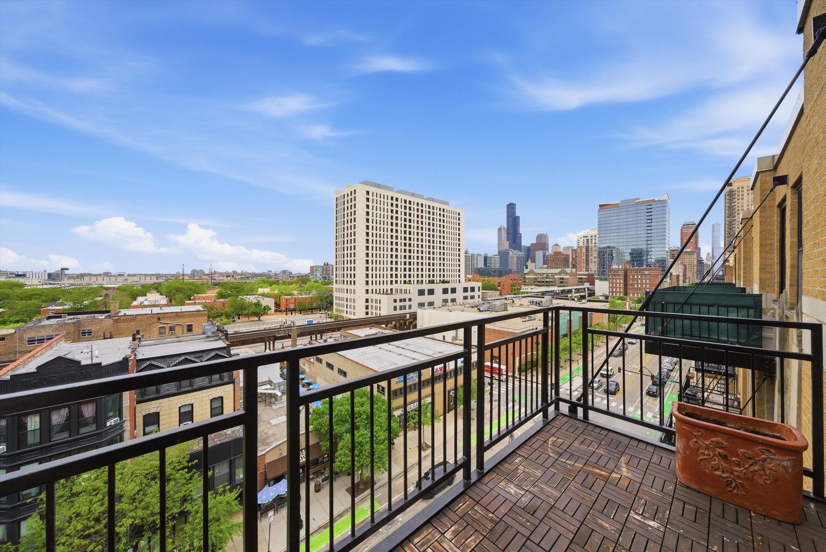 1307 S Wabash Avenue 705 Property Photo 23