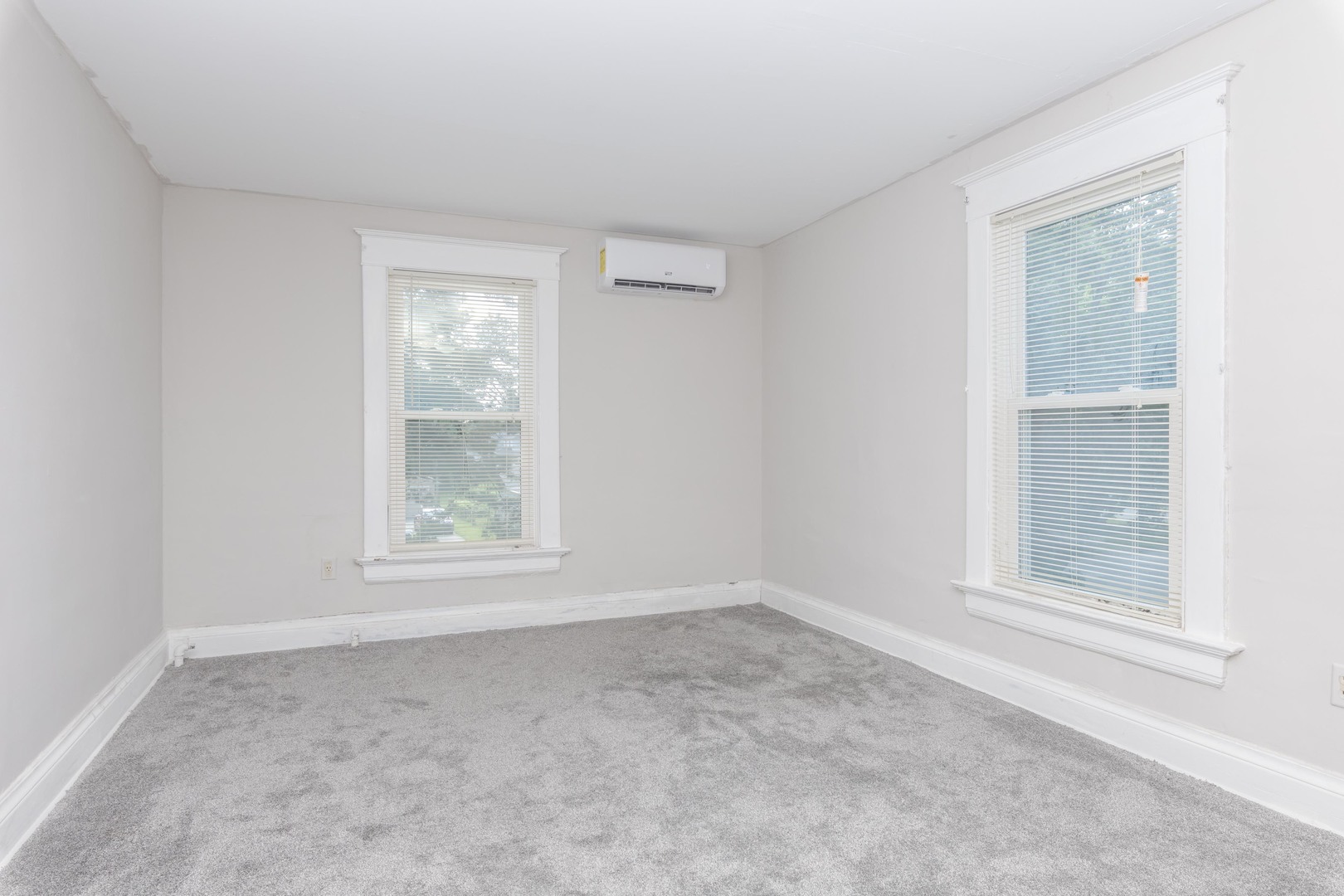 615 N Chicago Street Property Photo 30