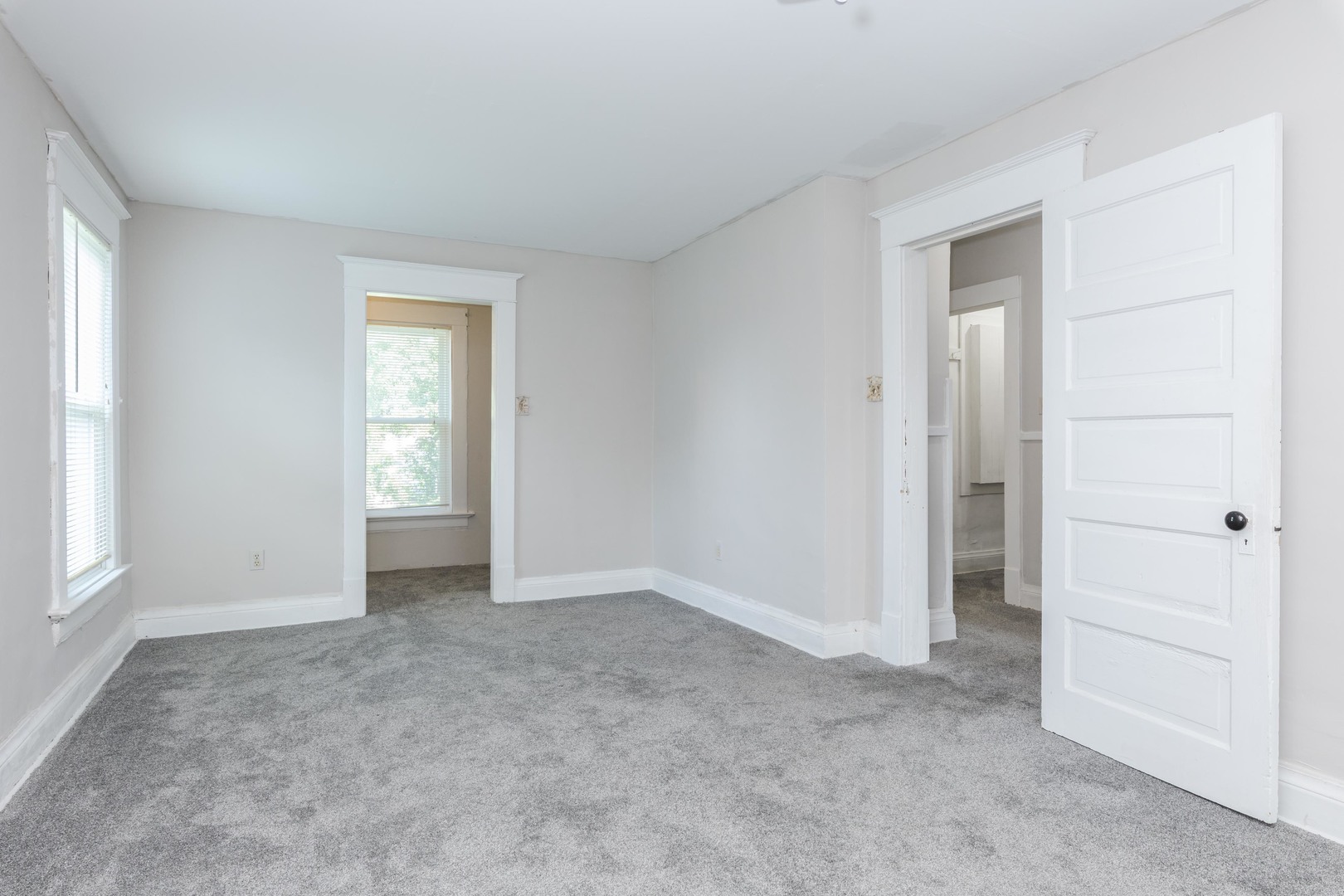 615 N Chicago Street Property Photo 32