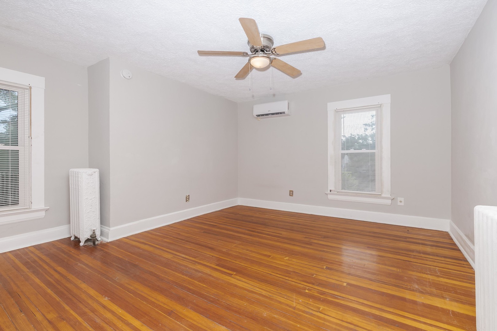 615 N Chicago Street Property Photo 35