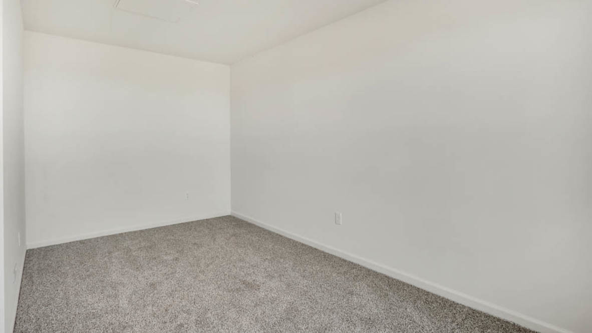 2720 Arrowhead Drive Property Photo 5