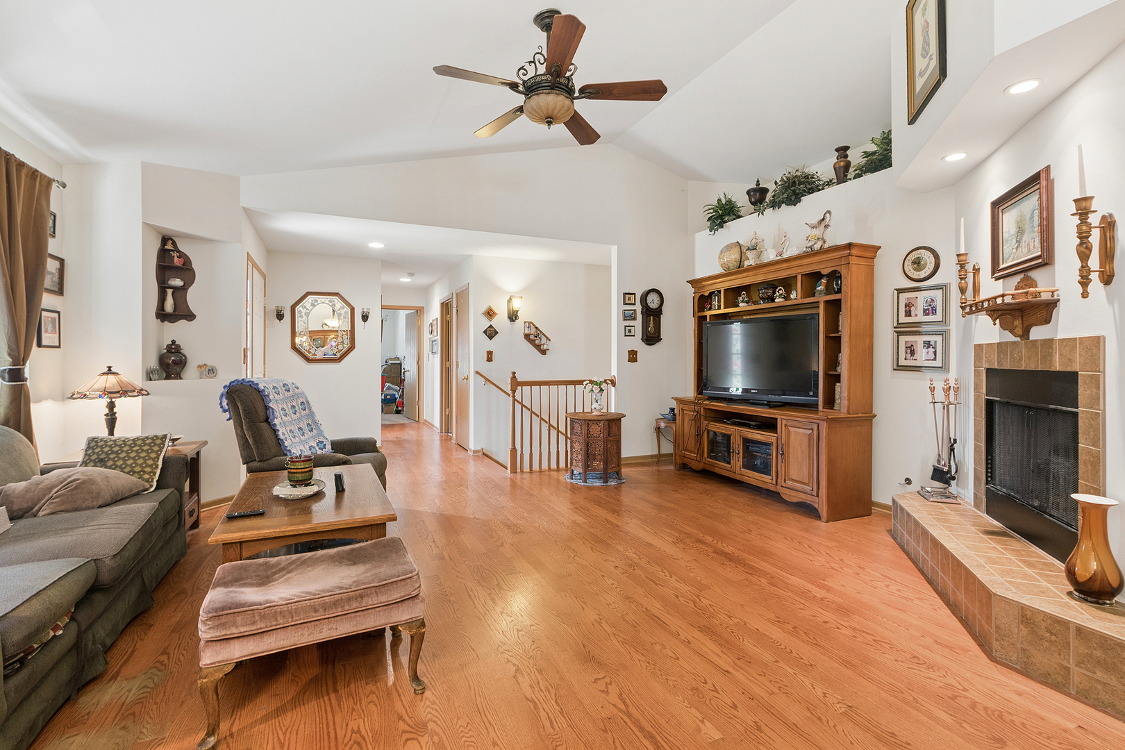 25426 Barrow Road Property Photo 7