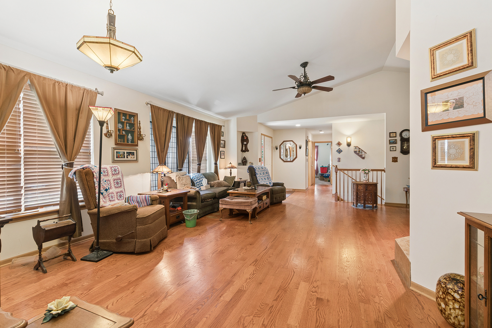 25426 Barrow Road Property Photo 8