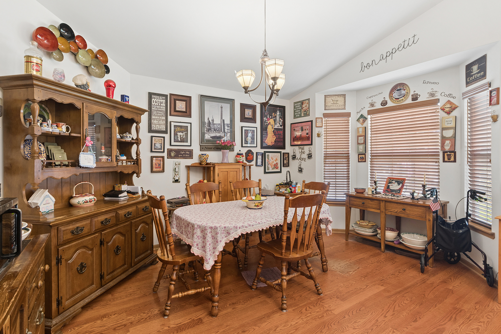 25426 Barrow Road Property Photo 13