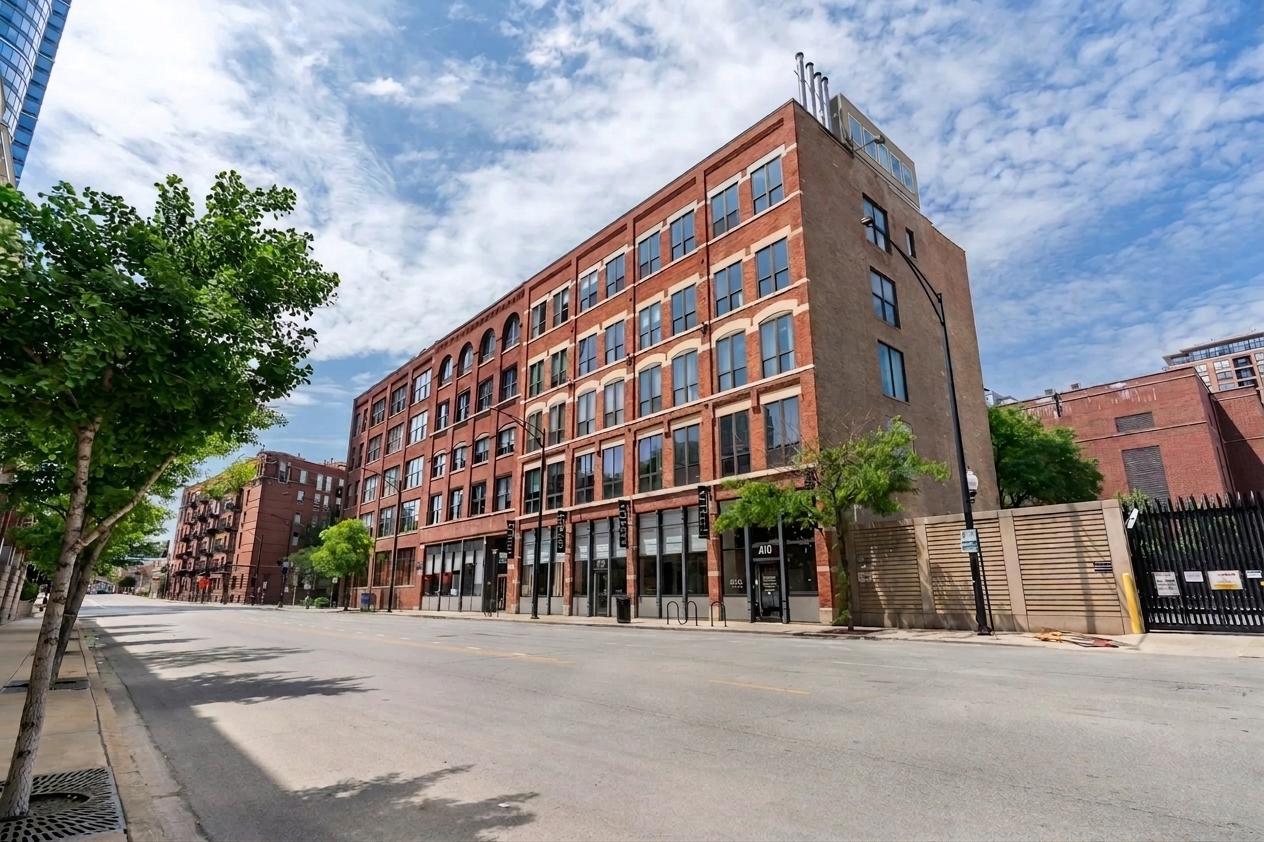 420 W Grand Avenue 5d Property Photo 1