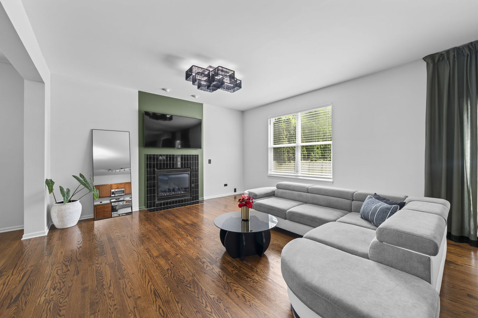 219 Elm Avenue Property Photo 8