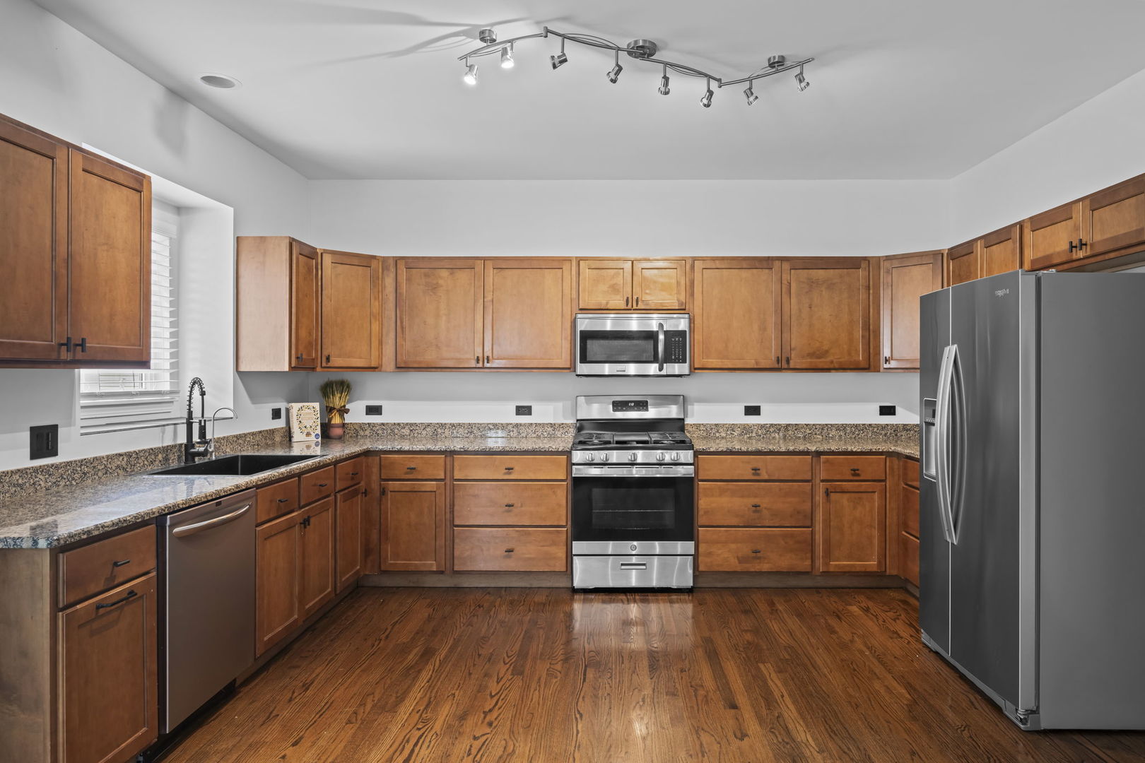 219 Elm Avenue Property Photo 14