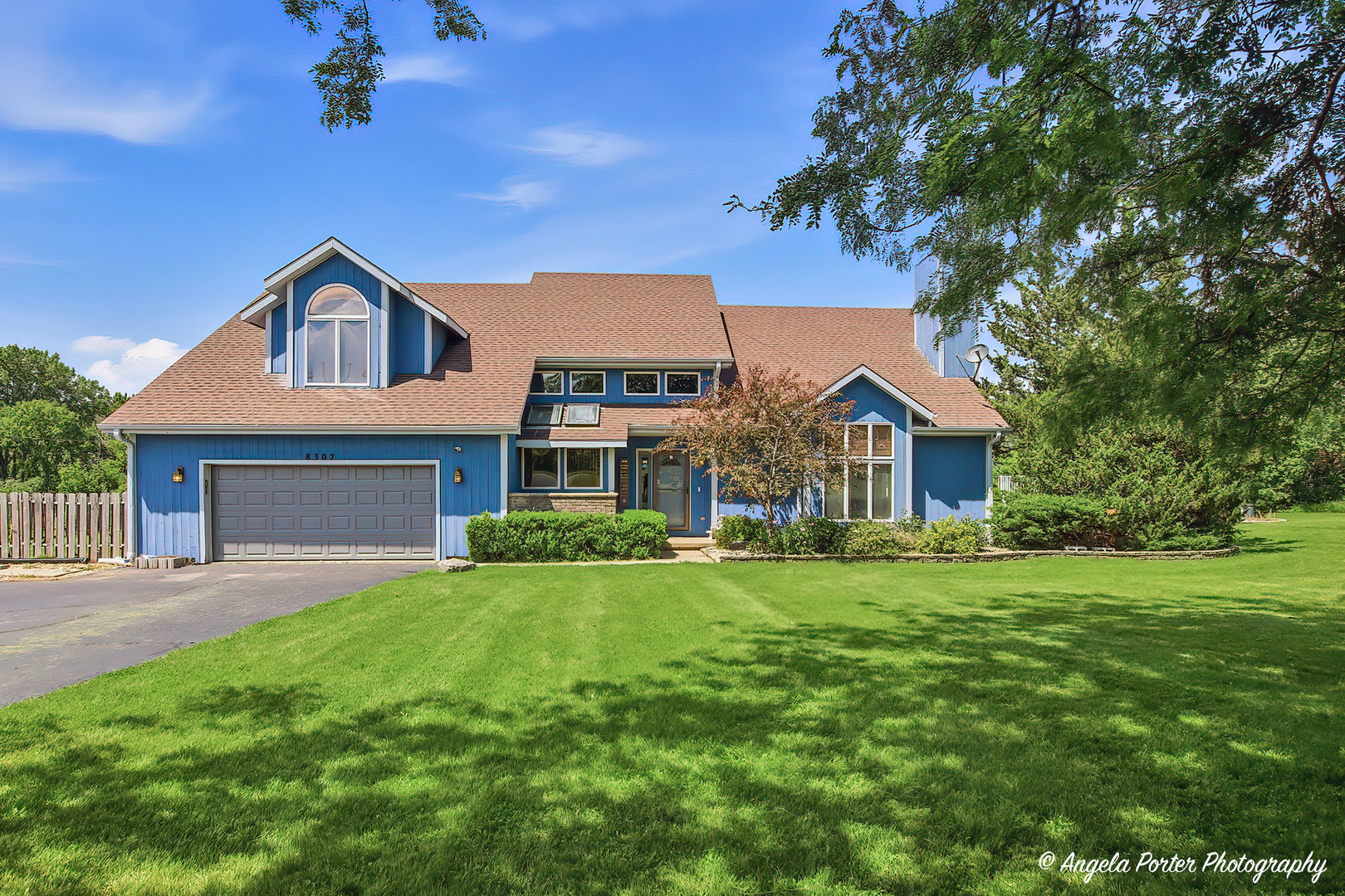 8302 White Oaks Road Property Photo 1