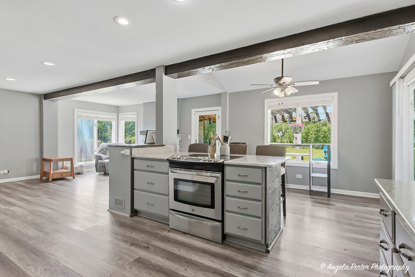 8302 White Oaks Road Property Photo 23
