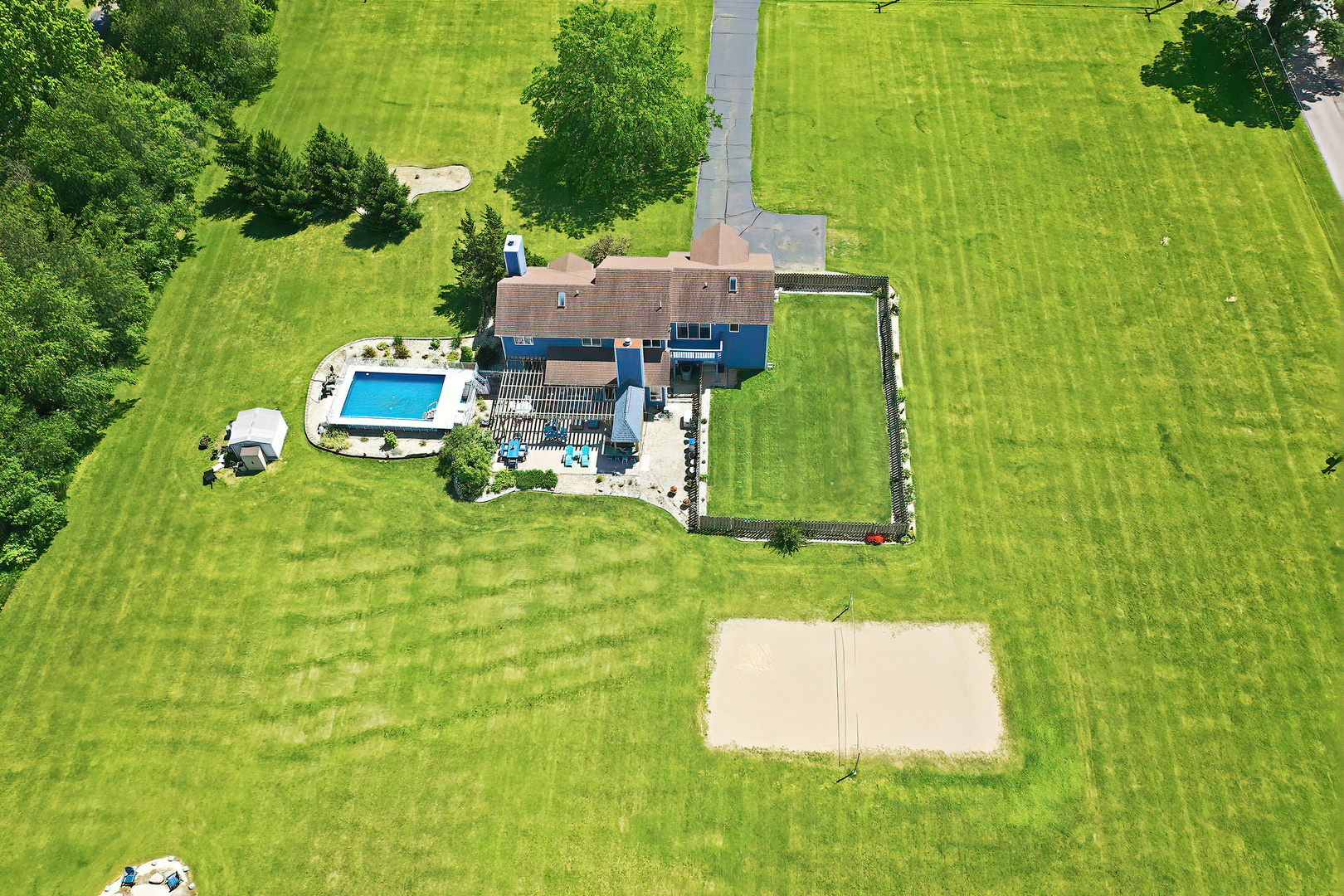 8302 White Oaks Road Property Photo 41