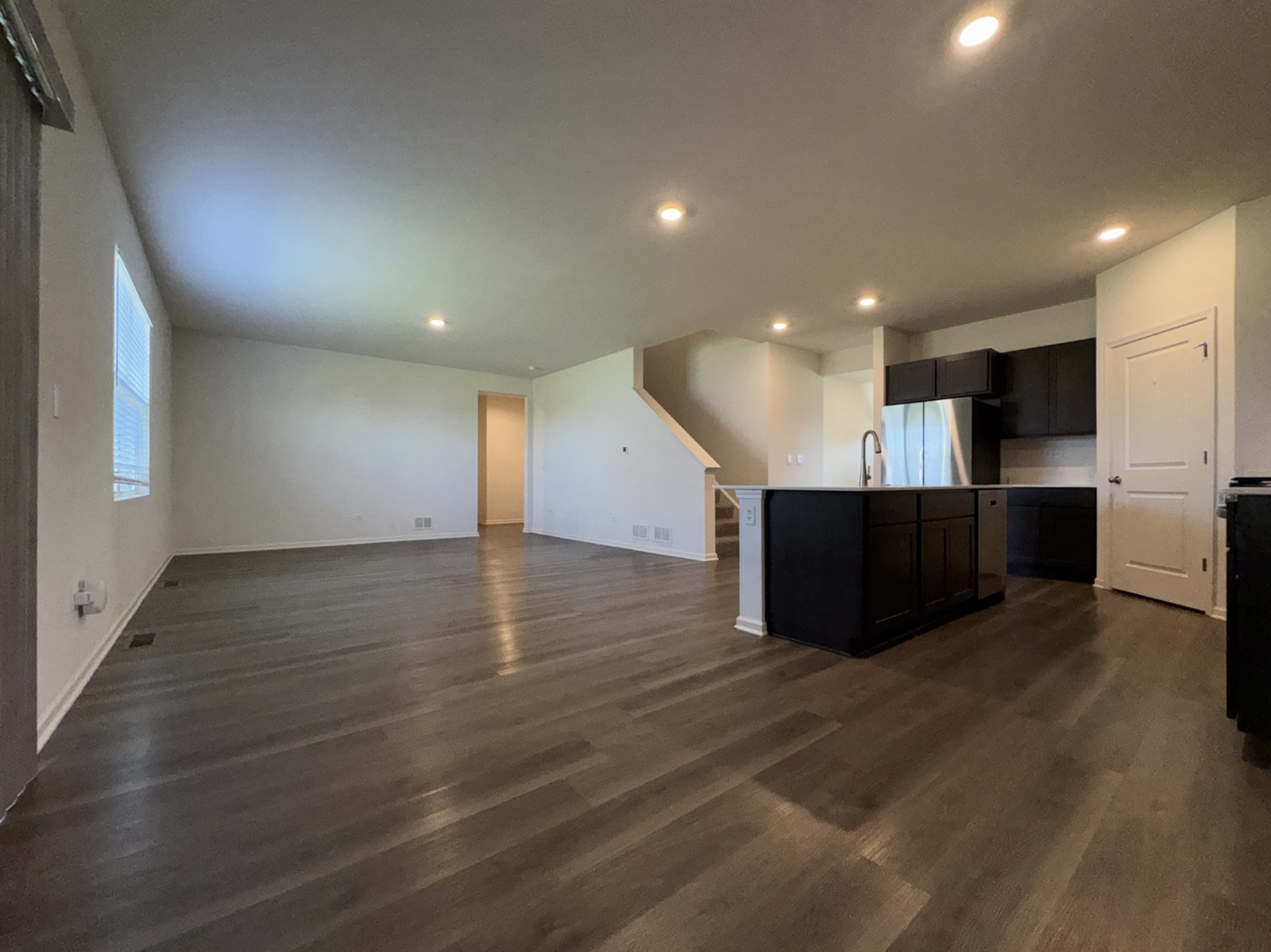 13520 S Carmel Boulevard Property Photo 5