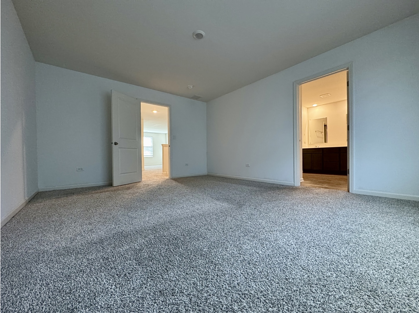 13520 S Carmel Boulevard Property Photo 8