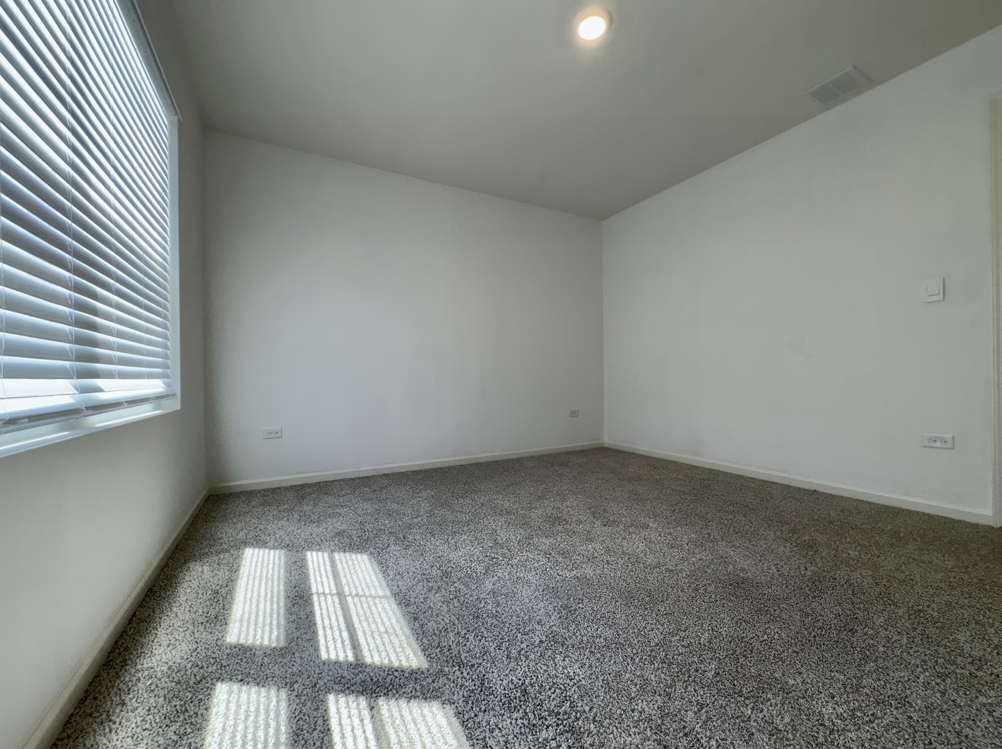 13520 S Carmel Boulevard Property Photo 11