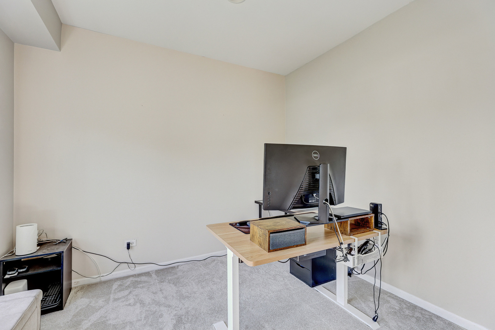 5587 Notting Hill Road Property Photo 11