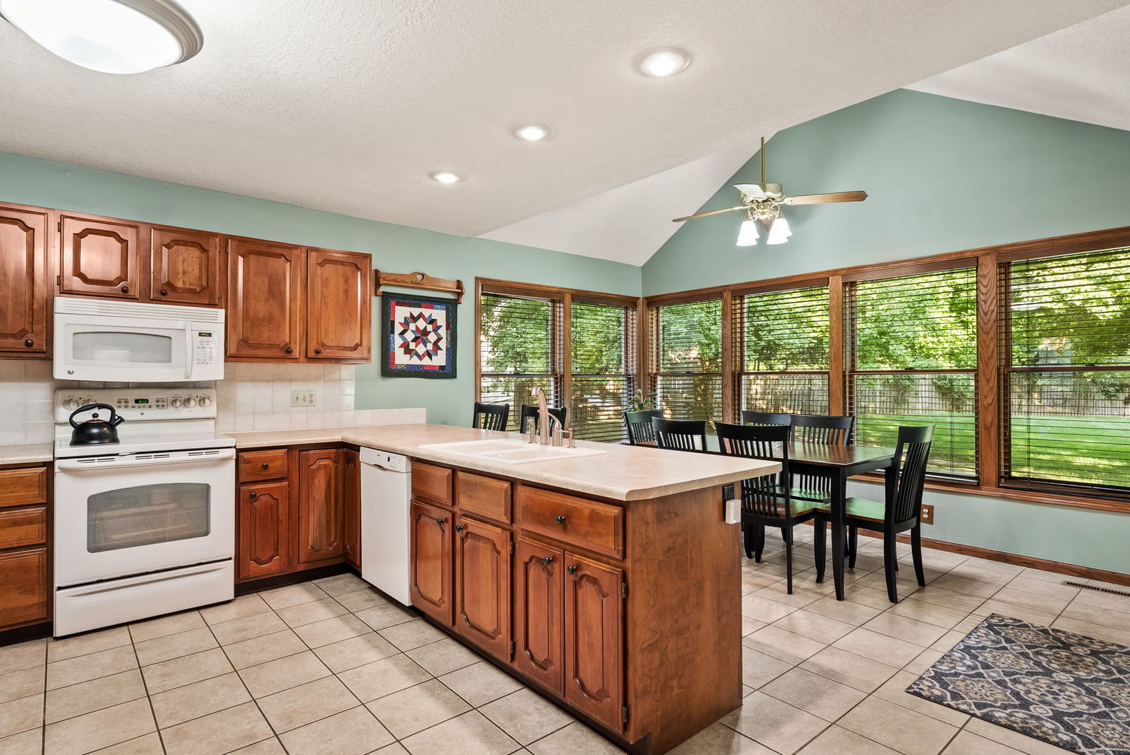 2510 Edgewild Drive Property Photo 15