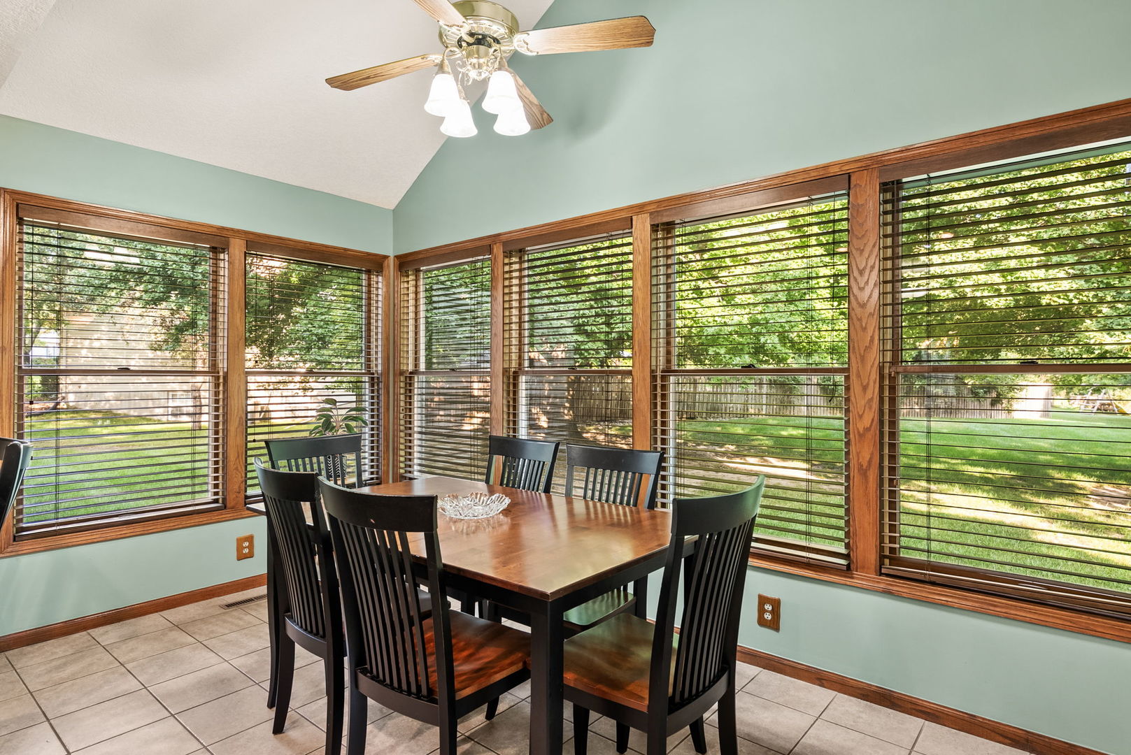 2510 Edgewild Drive Property Photo 16