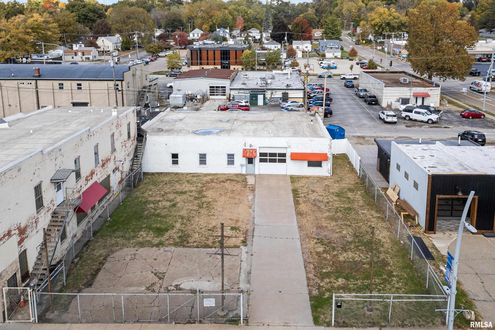 1716 & 1720 State Street Property Photo 2