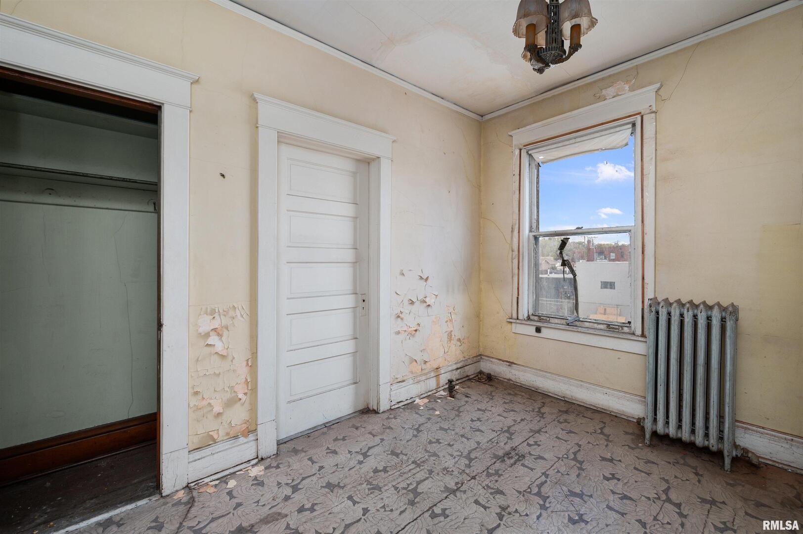 1716 & 1720 State Street Property Photo 28