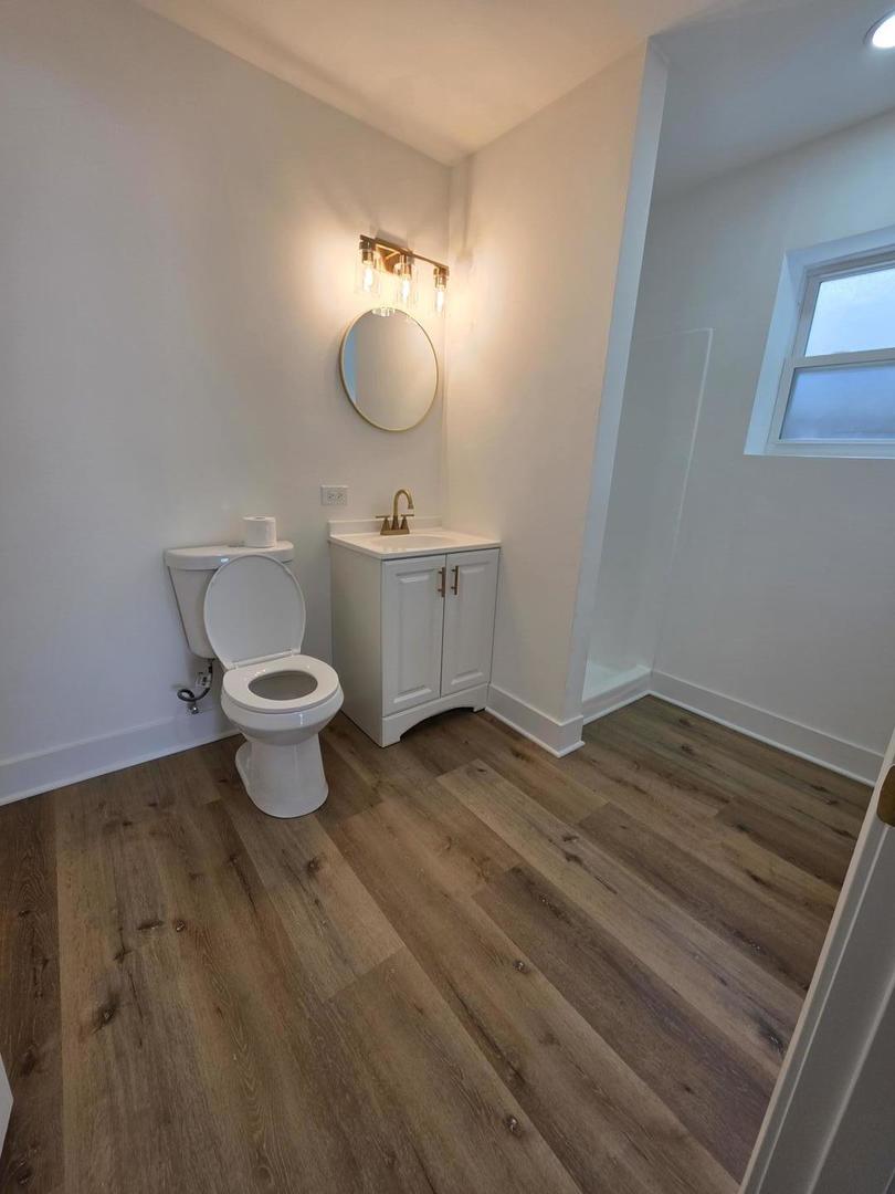 14916 Langley Avenue Property Photo 13
