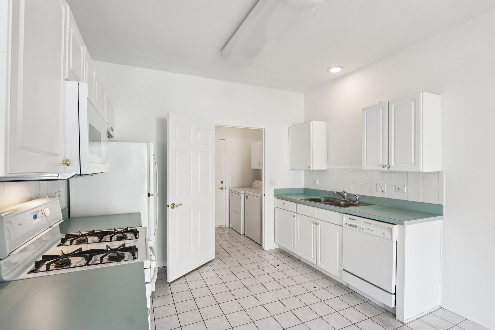 13322 S Bayberry Lane Property Photo 10