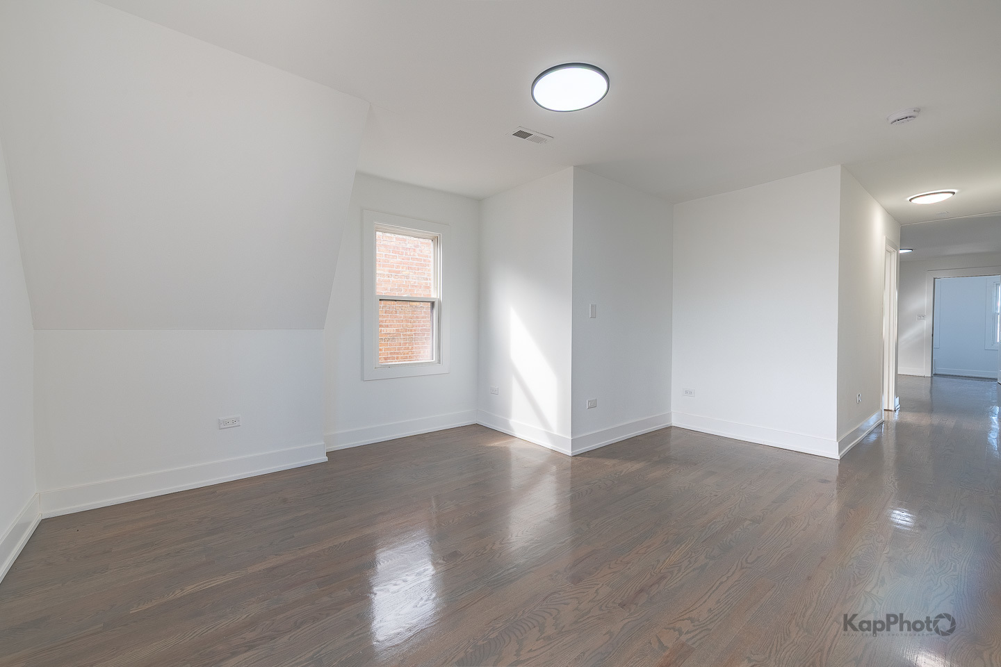 6006 S Komensky Avenue Property Photo 16