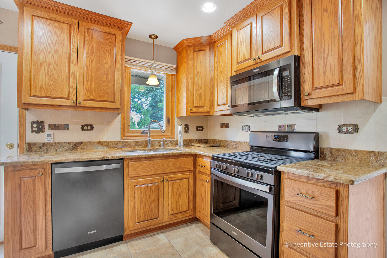 14637 S East Abbott Road Property Photo 8
