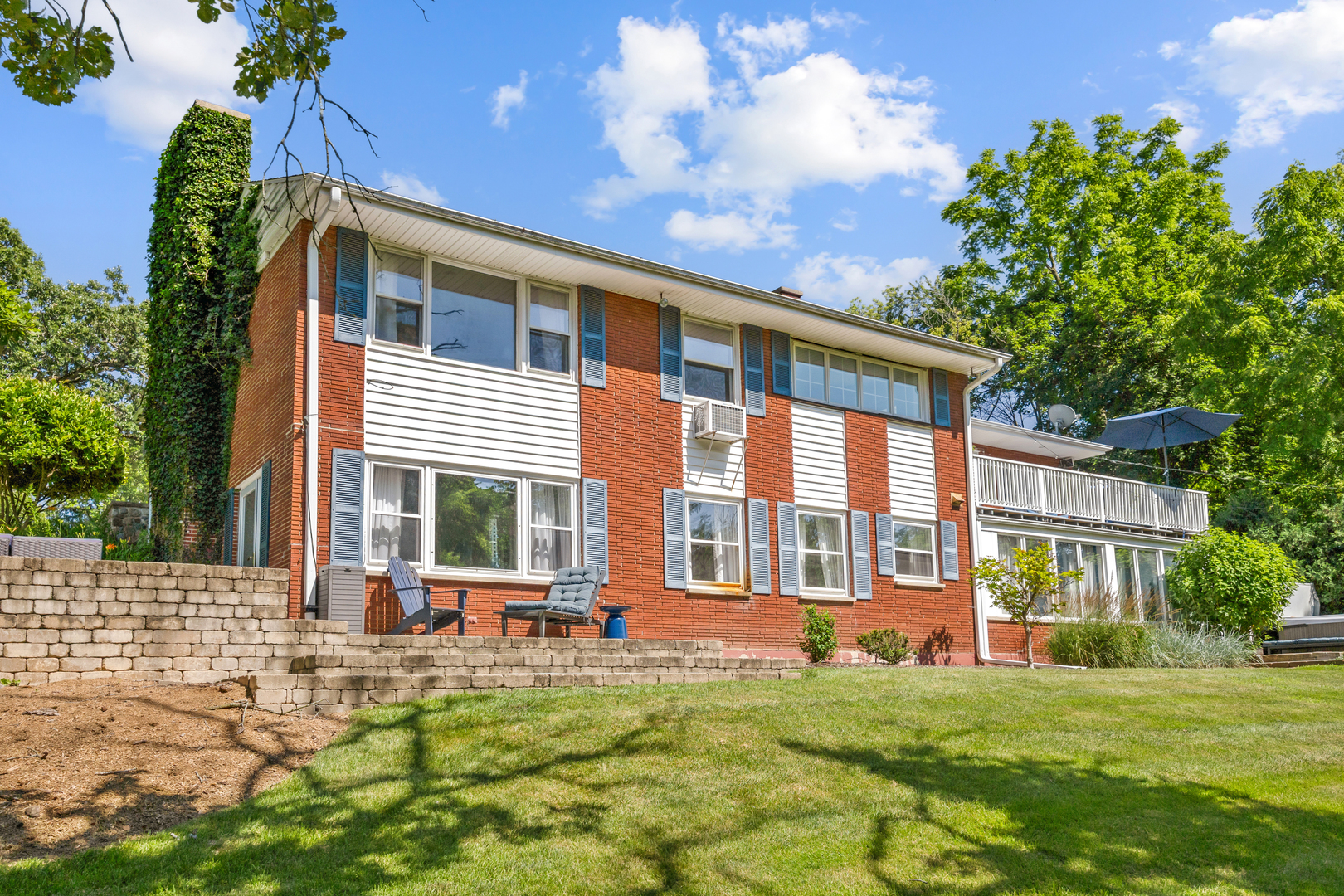 264 Biltmore Drive Property Photo 44